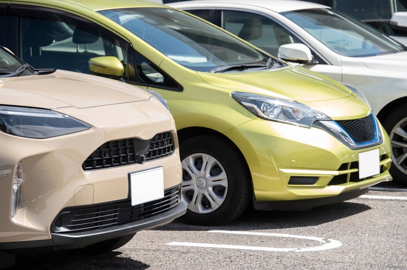 自動車が展示されているイメージ